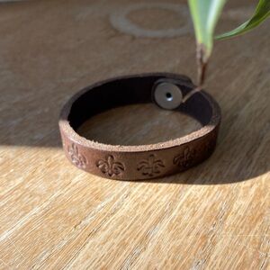 Bracelet en cuir / Brown Leather Bracelet